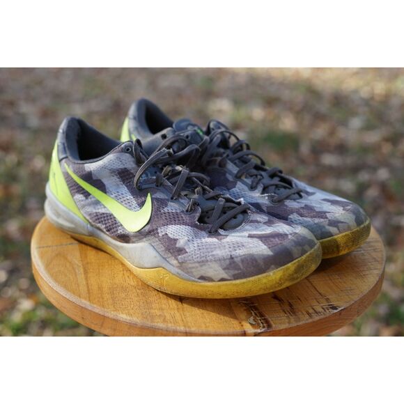 Kobe 8 Volt Beaters Still Life Left